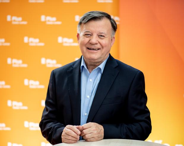 Jan Bednář, moderátor a komentátor Českého rozhlasu Plus