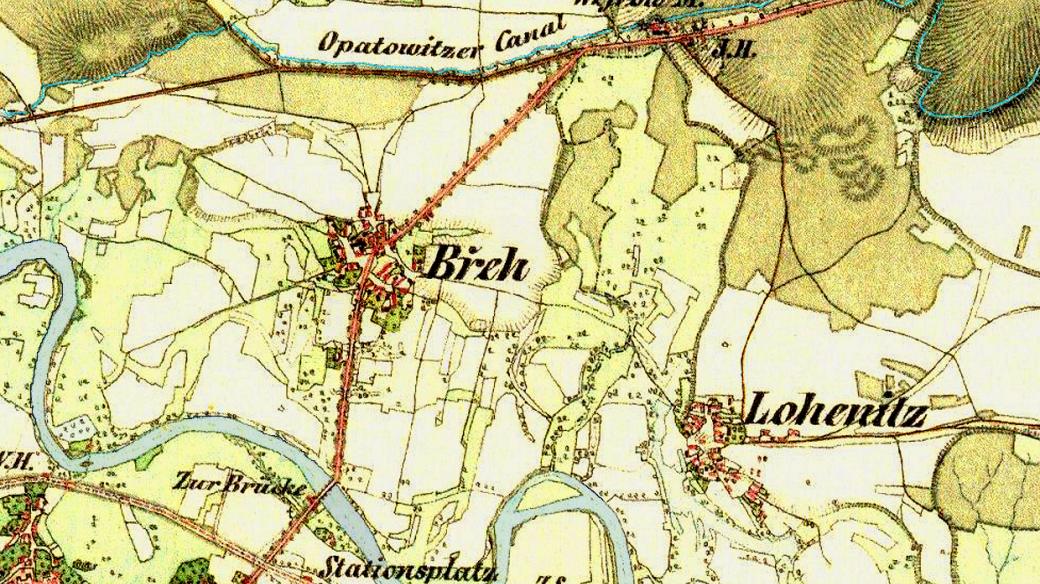 Na staré mapě z poloviny 19. století je patrné, že osadu Wejrow (Výrov) s mlýnem na Opatovickém kanálu dělí od obce Břeh (Břehy) ještě kus cesty