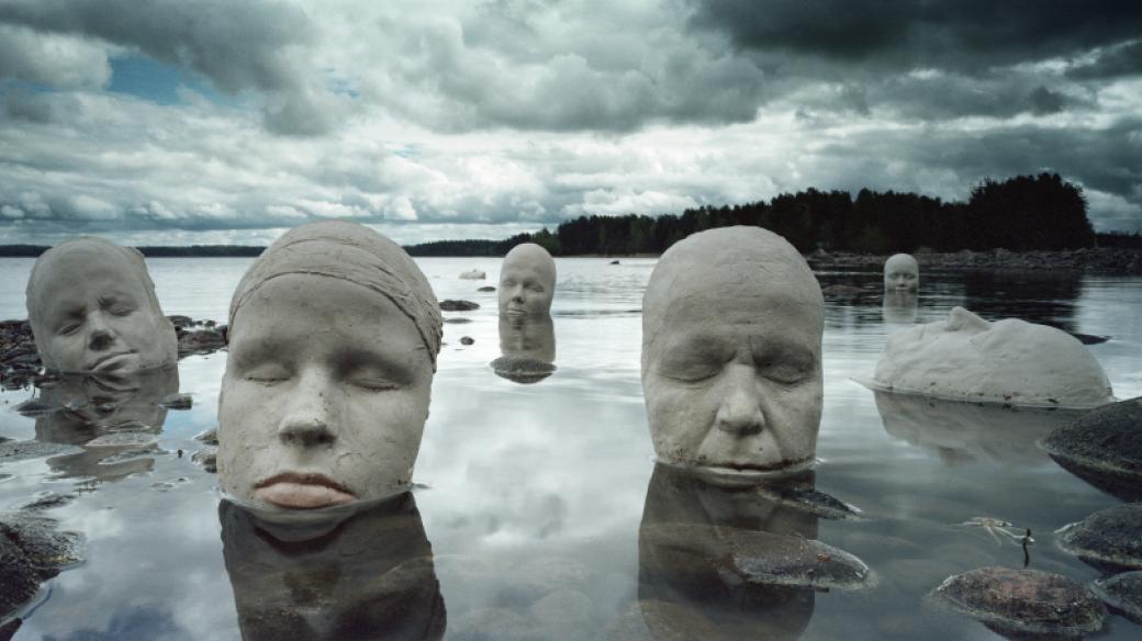 Jan Pohribný: Posmrtné masky (2006)