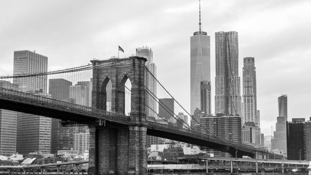 Brooklyn Bridge and Manhattan skyline in black and white, New York, USA 
