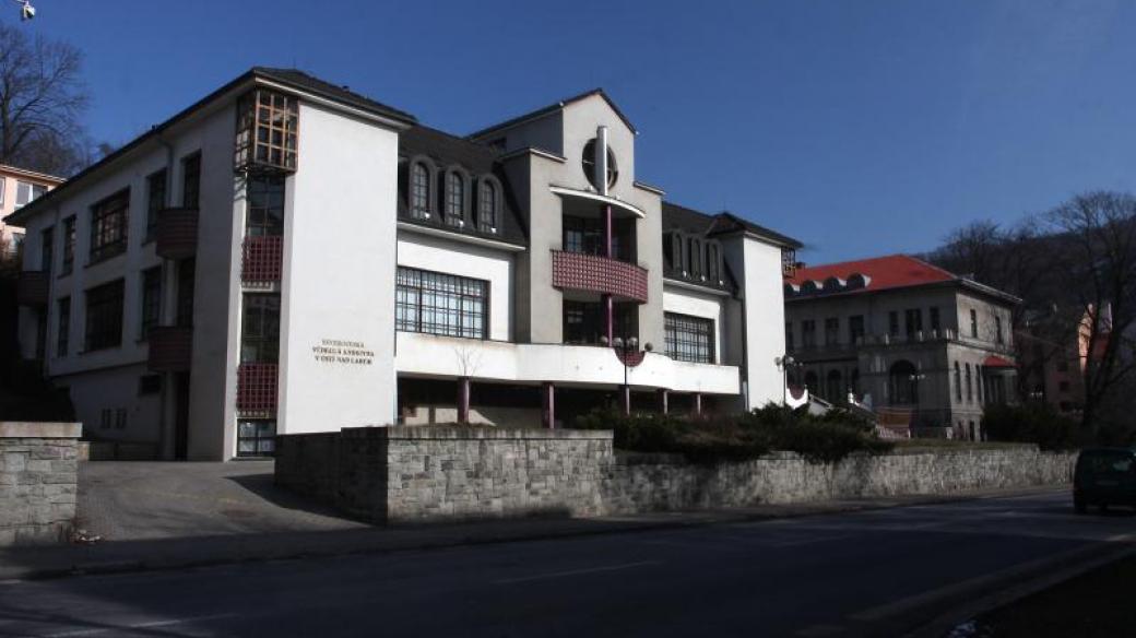 Severočeská vědecká knihovna v Ústí nad Labem