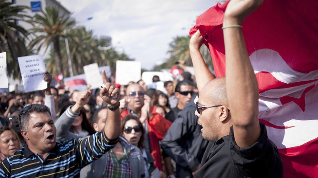 Protesty v Tunisku provázely i říjnové volby