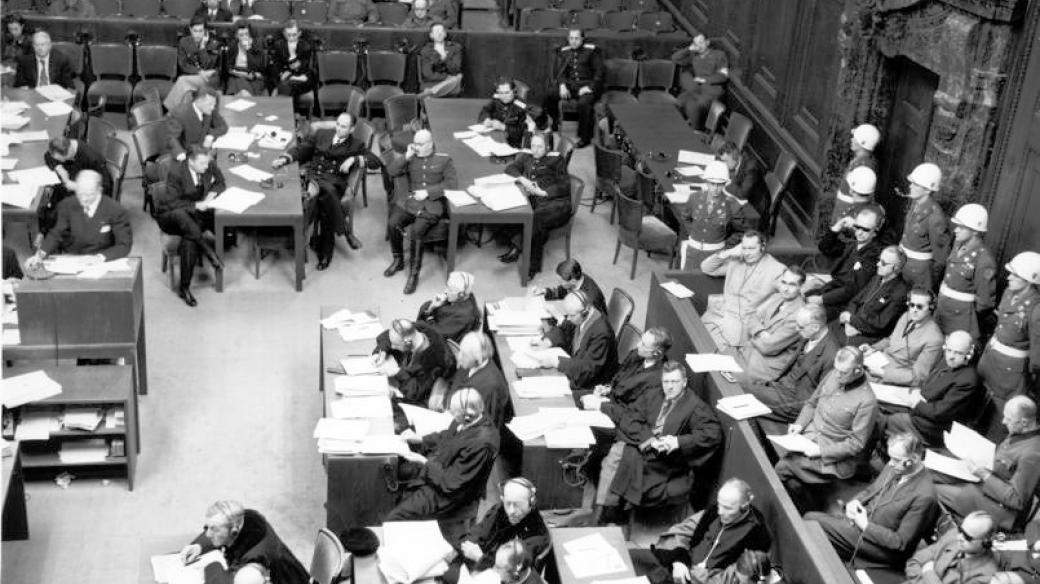 Norimberský proces - celkový pohled do soudní síně