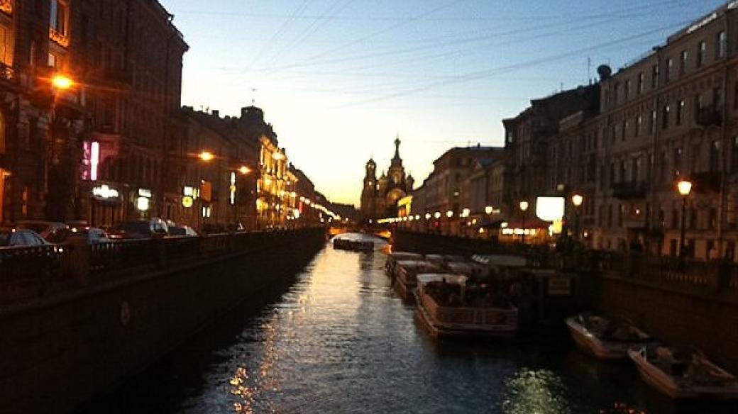 Petrohradské bílé noci jsou velkou atrakcí pro turisty