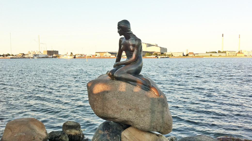 Malá mořská víla. Kodaň. Dánsko
