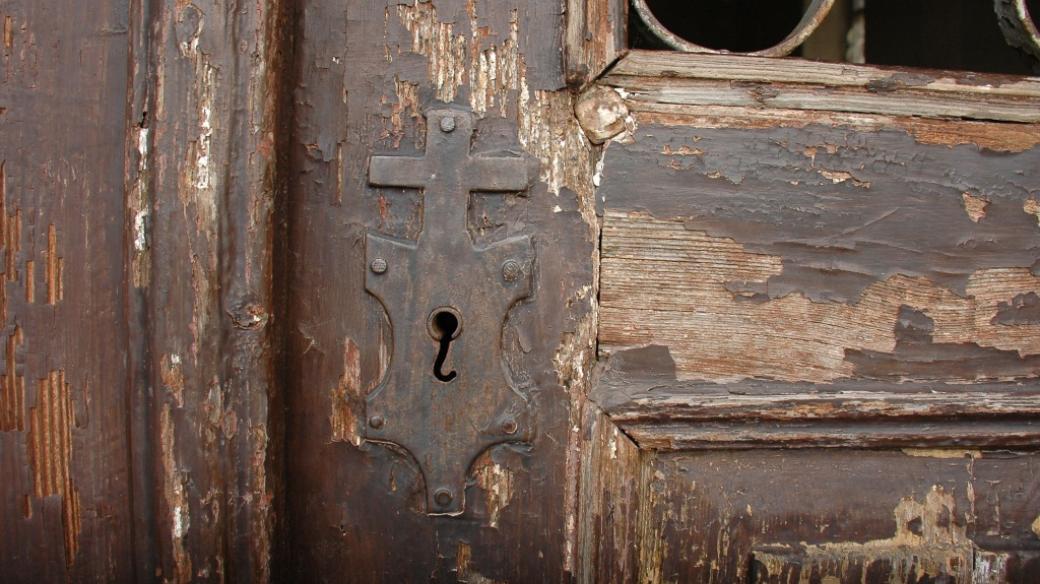 Dveře od kapličky
