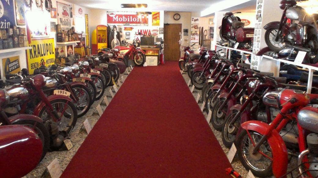 Muzeum motocyklů Jawa v Rabakově