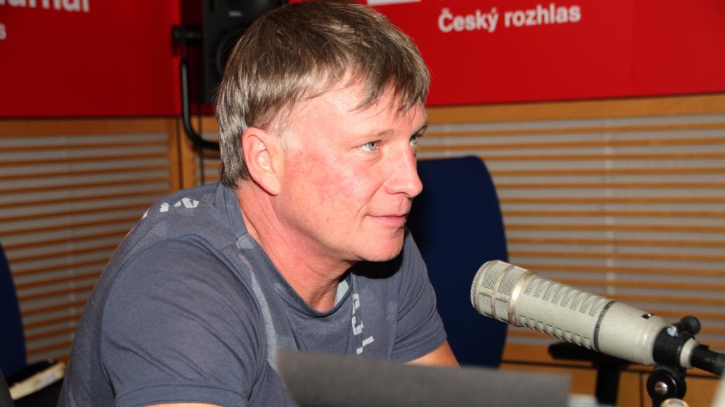 Herec Michal Dlouhý v Hostu Radiožurnálu