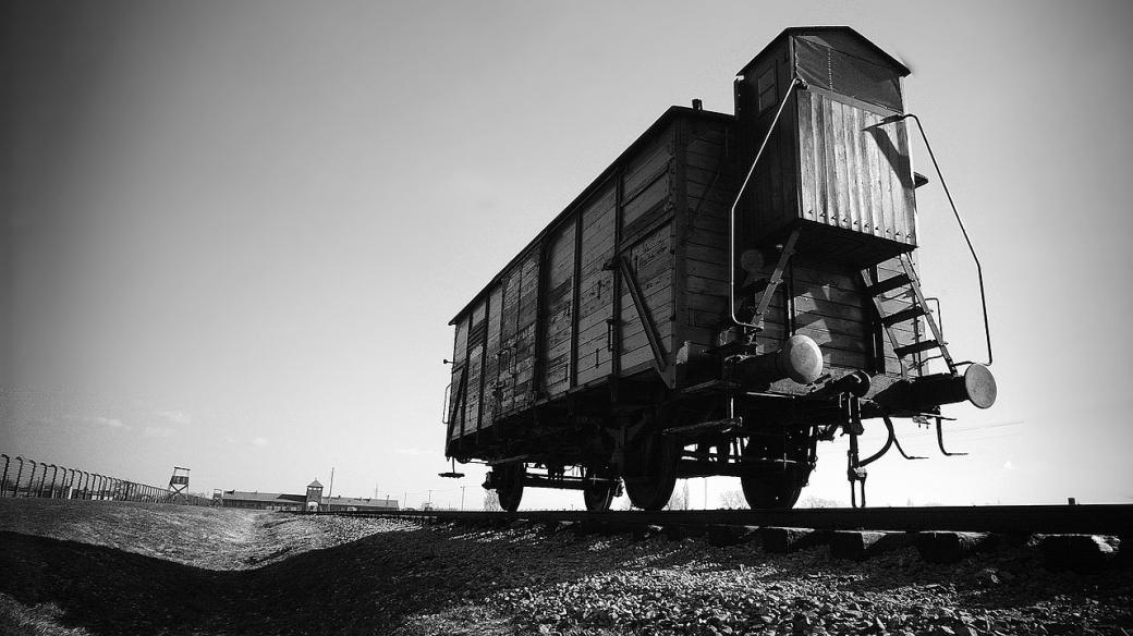 Vagón, který vozil vězně do koncentračního tábora v Osvětimi