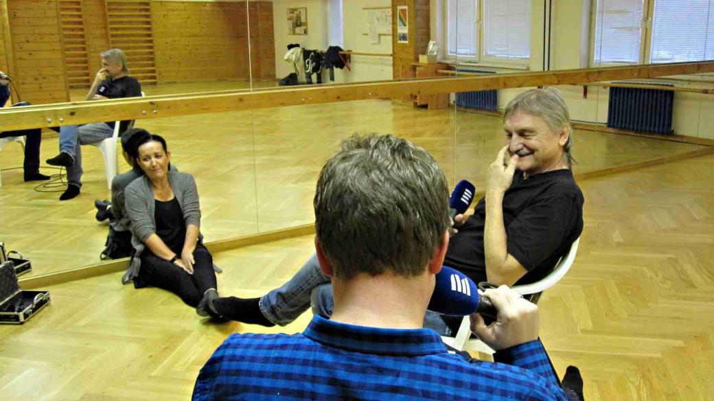 Natáčení Toboganu s hercem Pavlem Soukupem proběhlo v baletním sále. Šlo o sál Baletní školičky Isabely Soukupové