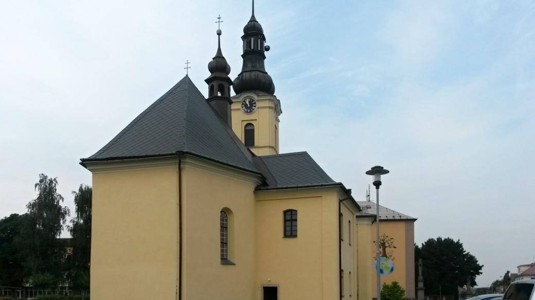 Farní kostel sv. Jiří v Dobré na Frýdecko-Místecku