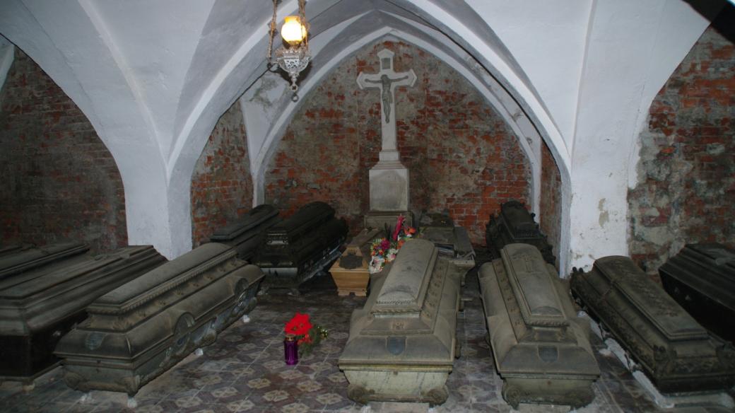 Hraběcí hrobka pod Velkouújezdským kostelem