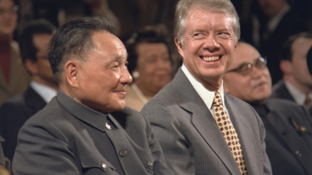 Teng Siao-pching a Jimmy Carter v roce 1979 v Číně
