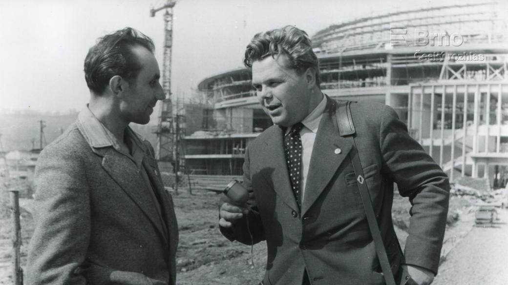 Stavba pavilonu Z na brněnském výstavišti v květnu 1959