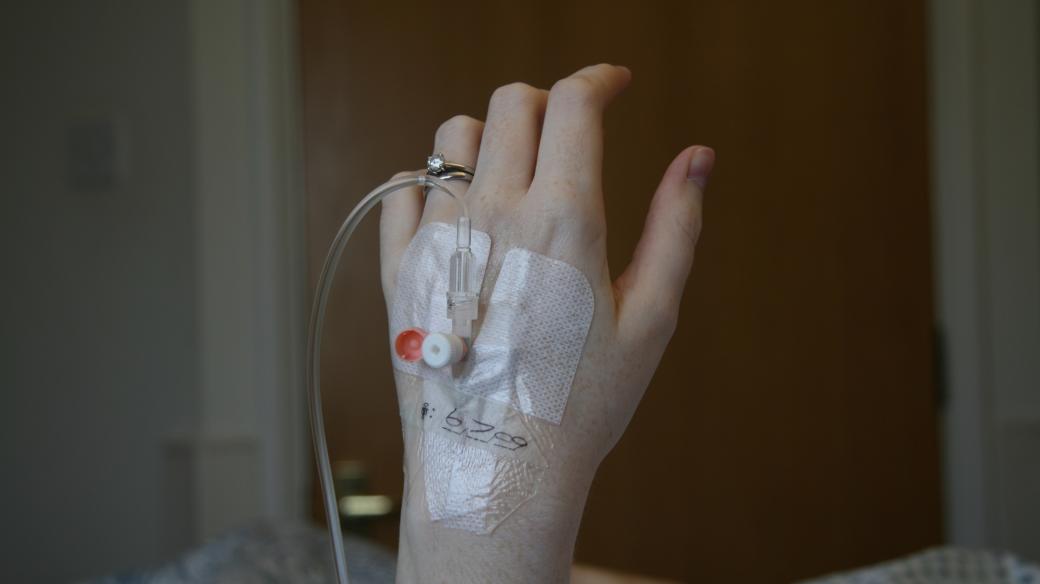 Umírání - nemocnice - eutanázie - smrt - léčba