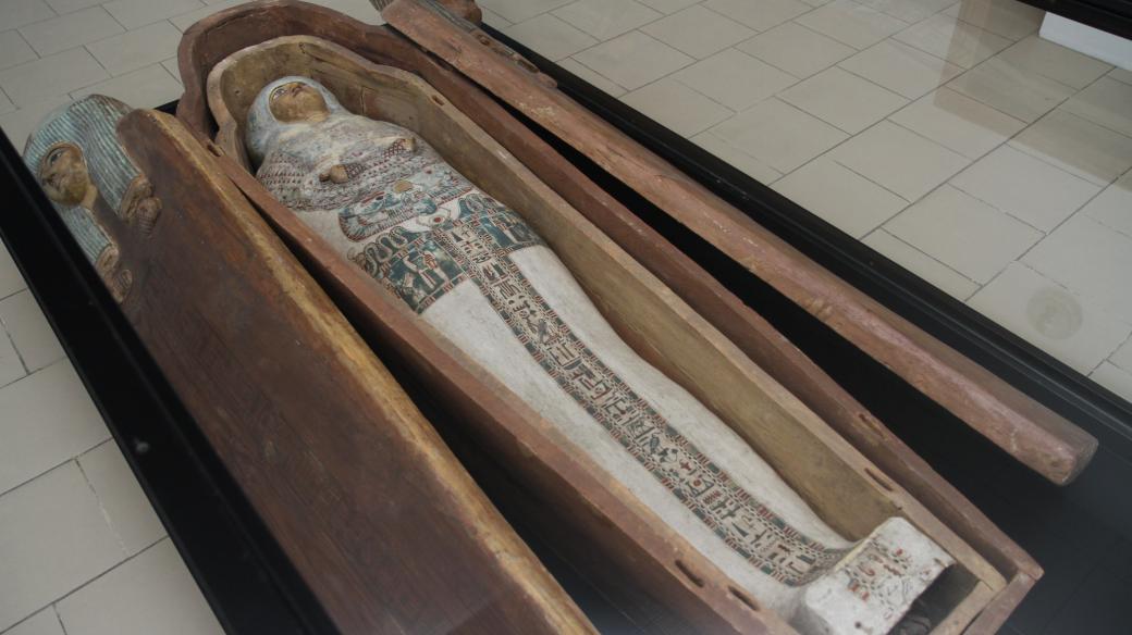 Mumie egyptské princezny ne uložena ve speciální klimatizované vitrině