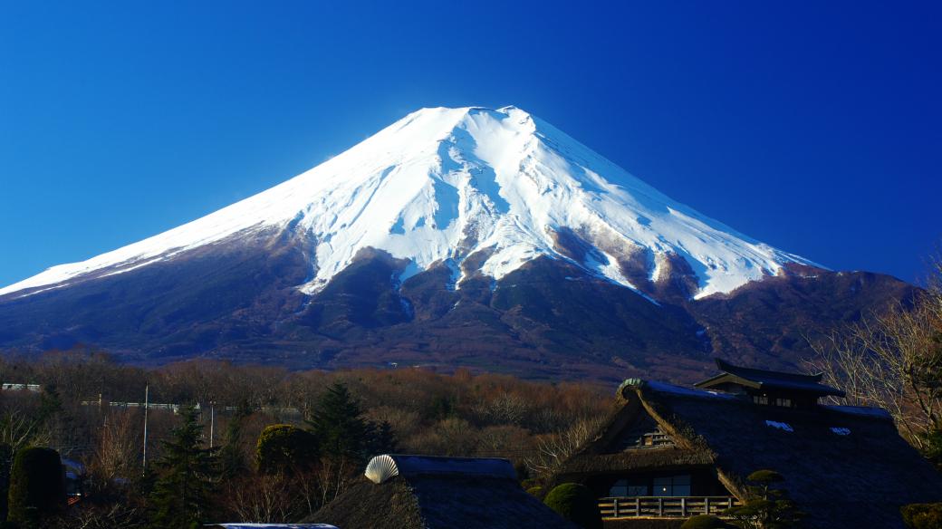Nejvyšší hora Japonska Fudži v lednu 2008