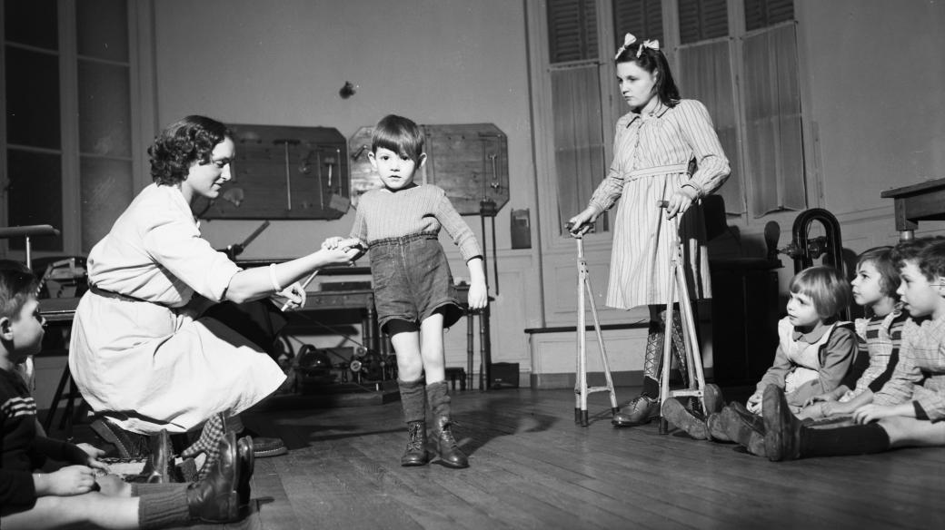 Ilustrační foto (francouzská klinika pro pacienty s dětskou obrnou v Paříži, 1948-1967)