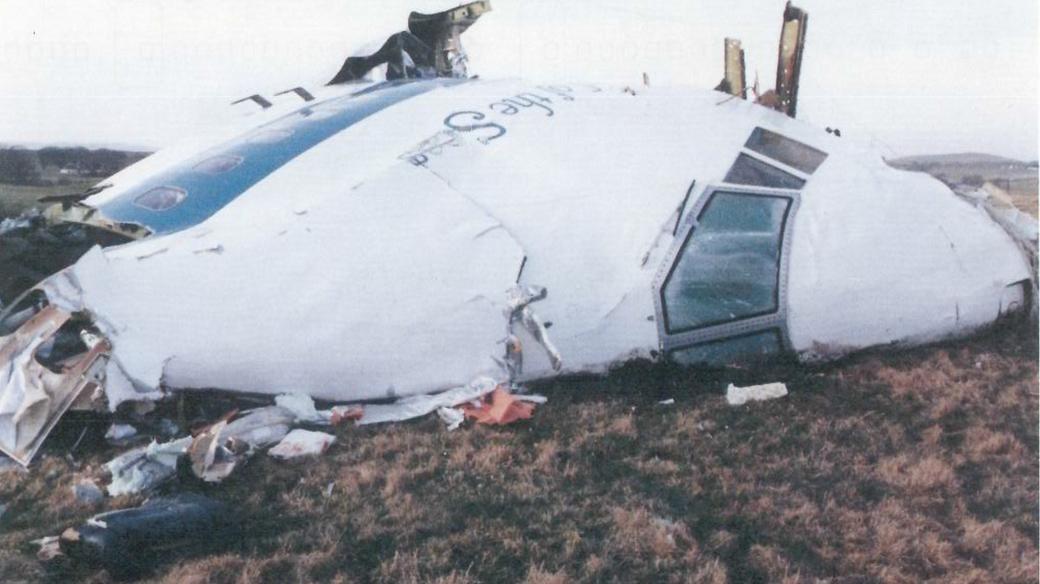 Přední část zničeného Boeingu 747 letecké společnosti Pan Am zničeného nad skotským městem Lockerbie 21 prosince 1988
