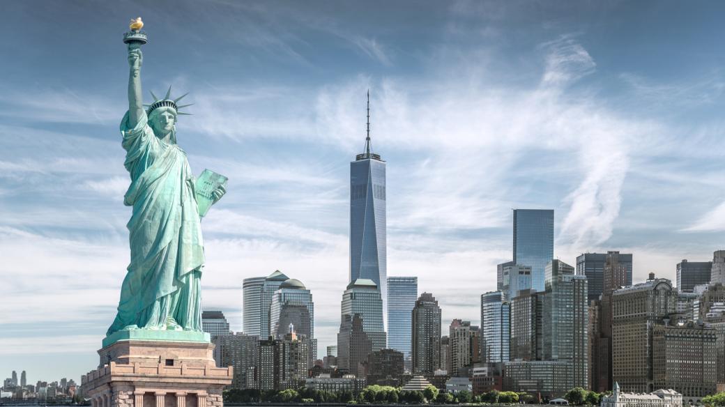 Socha Svobody je jedním z nejznámějších symbolů New Yorku