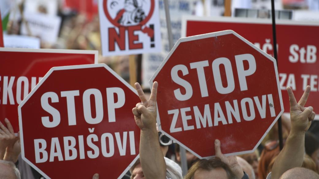 Demonstrace za demisi ministryně spravedlnosti Marie Benešové a proti vládě Andreje Babiše