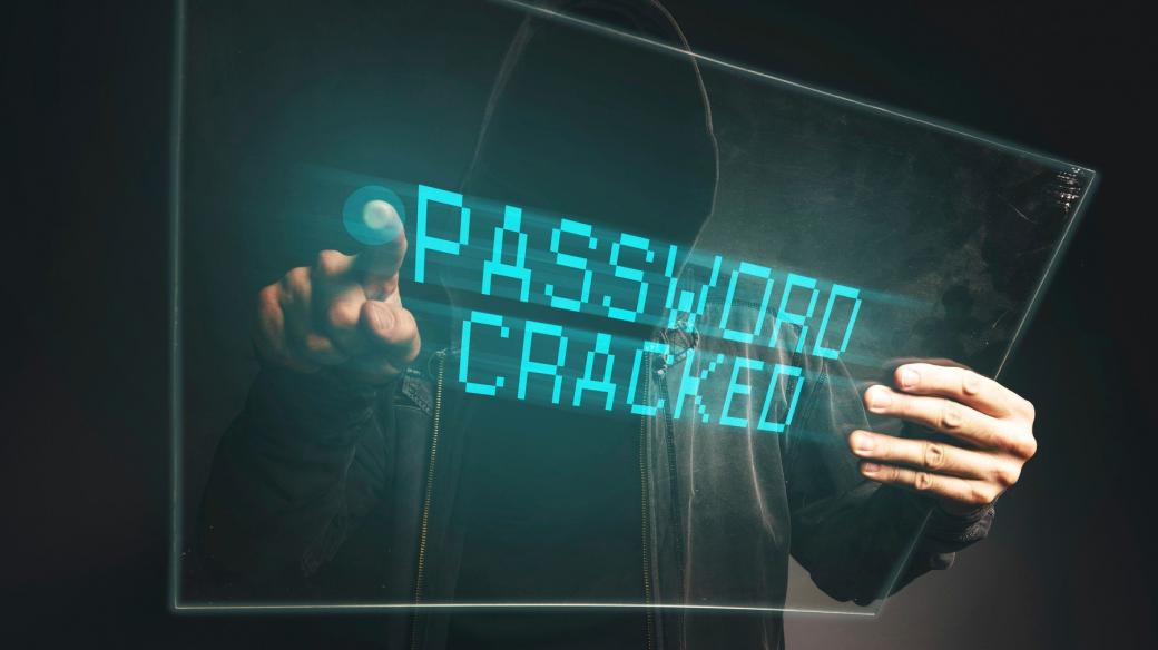 Hacker, hackerský útok (ilustrační foto)