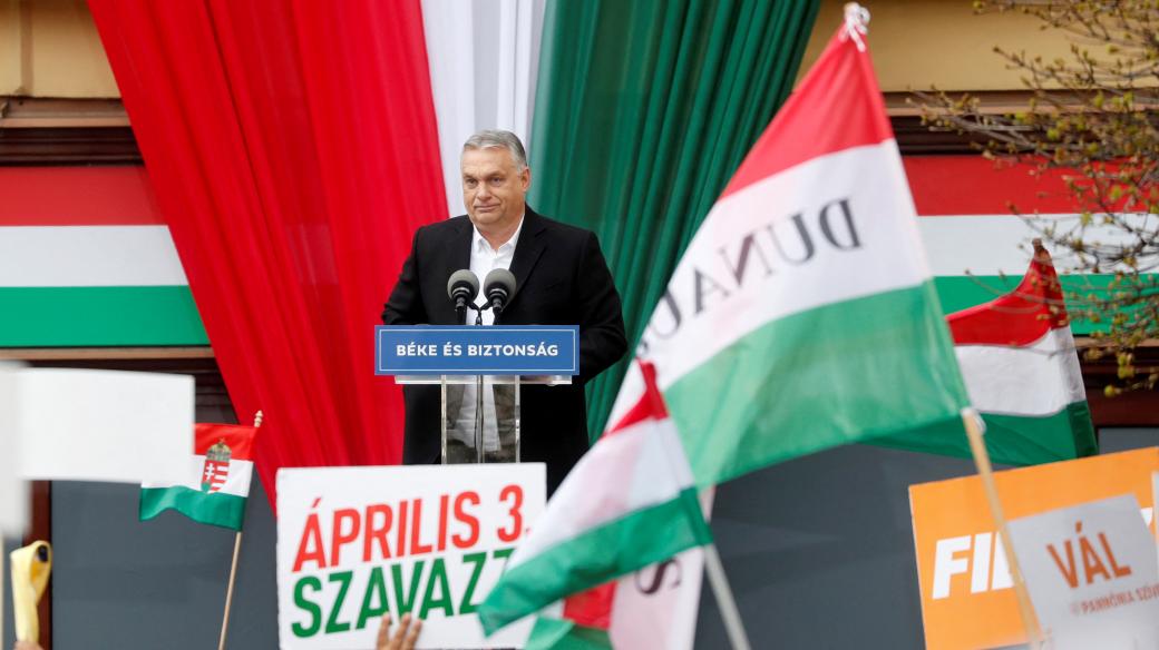 Čtvrté vítězství v řadě slaví Viktor Orbán, stane se nejdéle sloužícím premiérem v Evropě