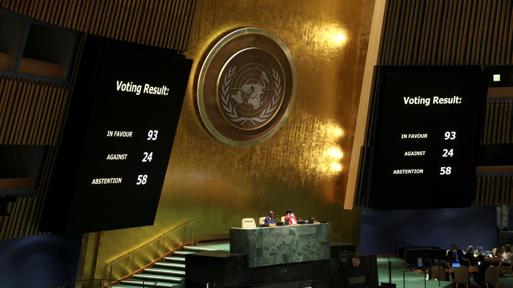 Hlasování Valného shromáždění OSN o vyloučení Ruska z Rady OSN pro lidská práva.