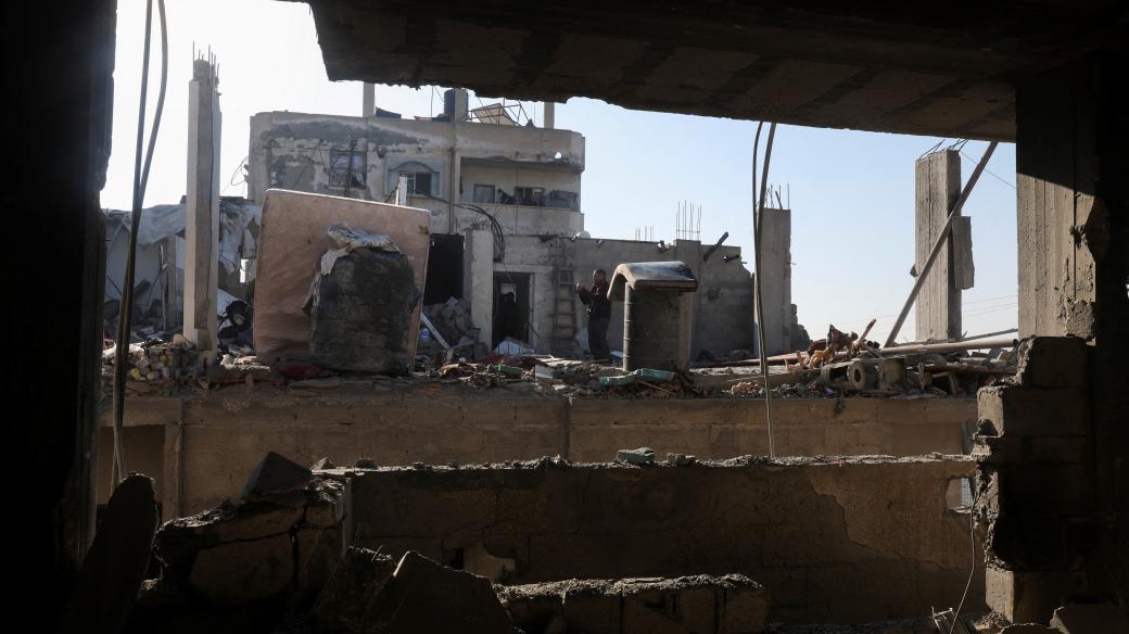 Dům ve městě Rafáh po izraelském ostřelování