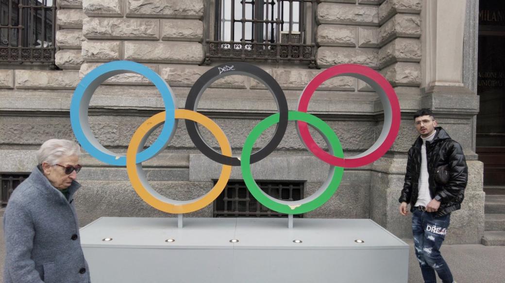 Olympijské kruhy v italském Miláně