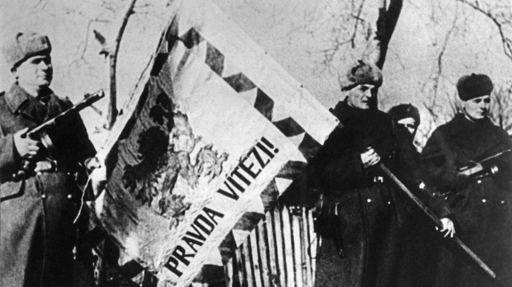 Příslušníci 1. československého armádního sboru v Buzuluku v SSSR