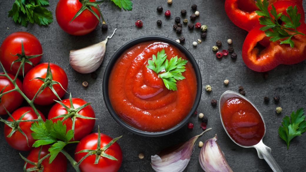 Rajčata byste dříve v kečupu hledali marně