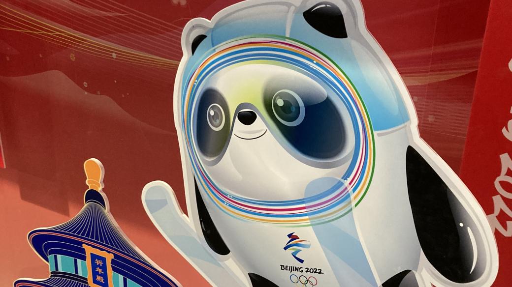 Panda Bing Dwen Dwen, maskot olympiády v Pekingu