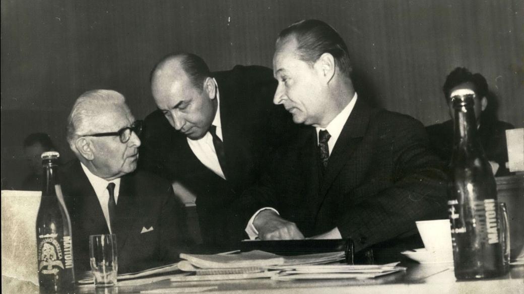 Ludvík Svoboda, Oldřich Černík a Alexandr Dubček v listopadu 1968