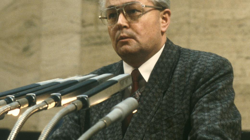 Josef Bartončík v prosinci 1989