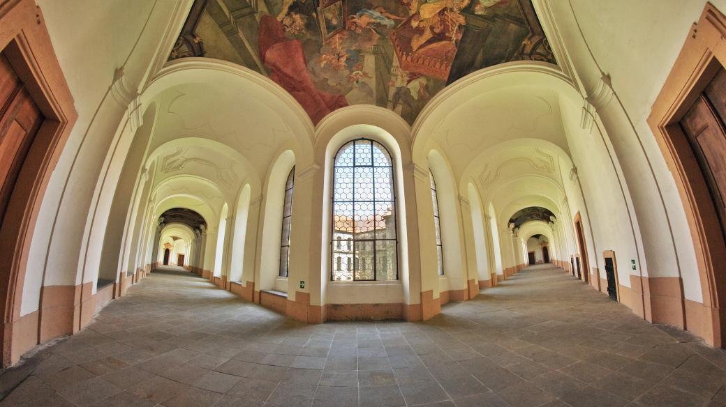 Klášter Plasy - první cisterciácký panovnický klášter v Čechách