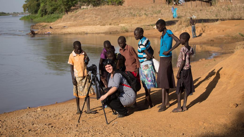 Tereza Hronová z Člověka v tísni pomáhá (nejen) v Africe
