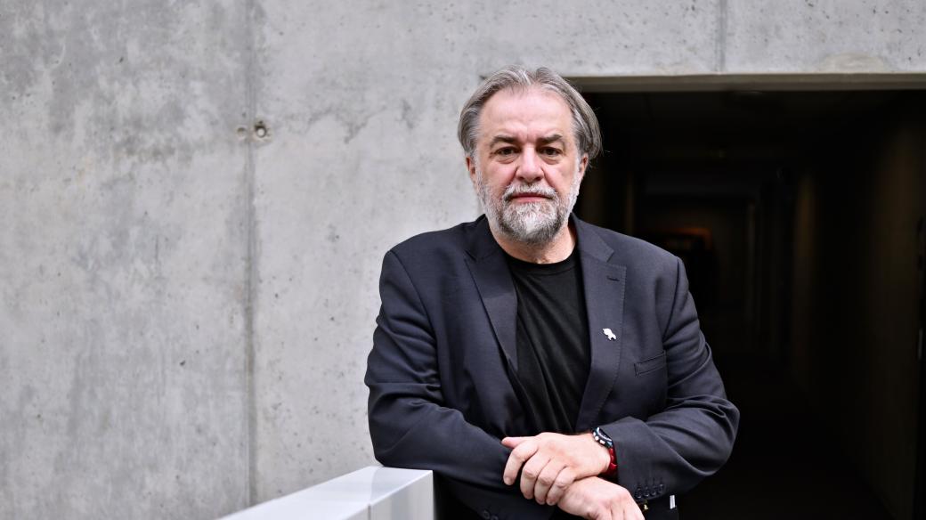 Miloš Doležal, spisovatel, básník, kurátor, rozhlasový tvůrce