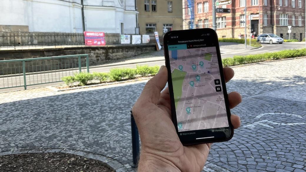 Nová novoborská interaktivní hra vezme hráče i do ulic města