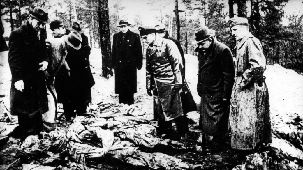 Nález těl v Katyňském lese v roce 1940