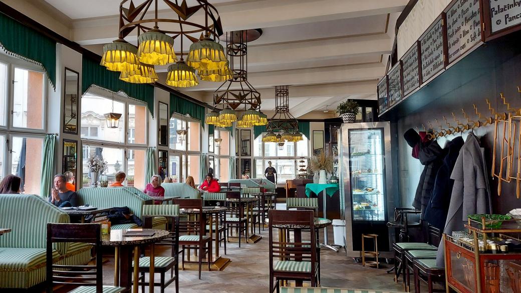 Kubistická kavárna Grand Café Orient
