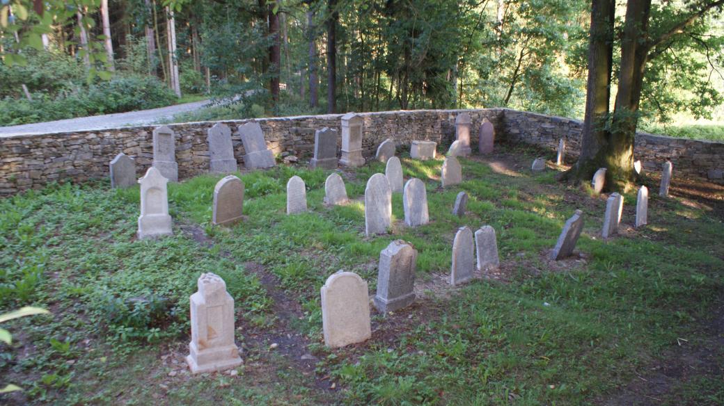Židovský hřbitov v Oseku u Strakonic