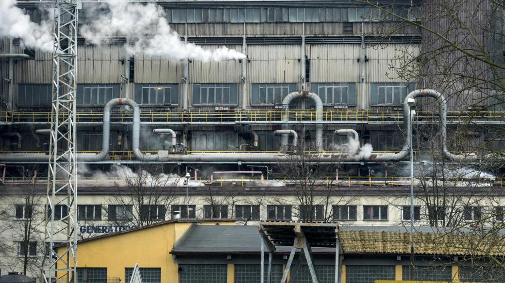 Je to právě zpracovatelský závod Sokolovské uhelné, který Vřesové dominuje: plynárna, teplárna, paroplynová elektrárna nebo nově vybudované centrum pro zpracování odpadů z Karlovarského kraje. Teplo odsud míří do Karlových Varů, Chodova a Nového Sedla