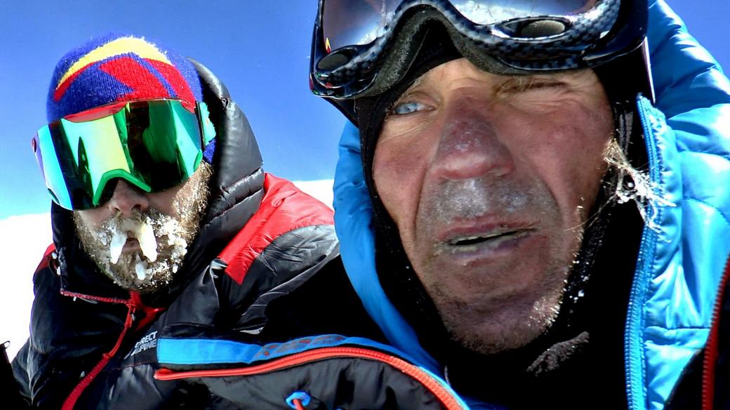Marek Holeček a Zdeněk Hák na vrcholu hory Gasherbrum I