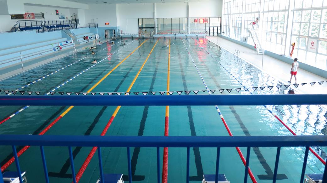 Padesátimetrový plavecký bazén Aquacentra Pardubice