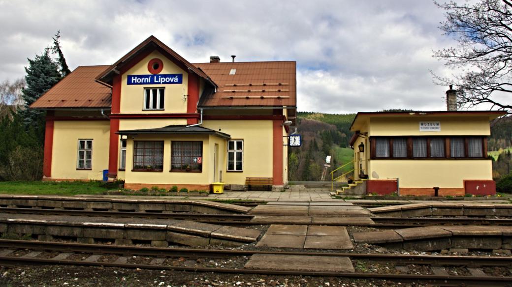 Nádraží v Horní Lipové s muzeem Slezského Semmeringu
