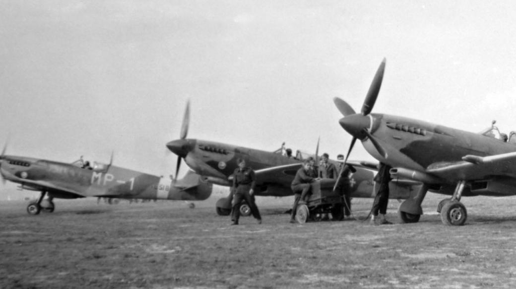 Československé perutě RAF létaly na proslulých Spitfirech