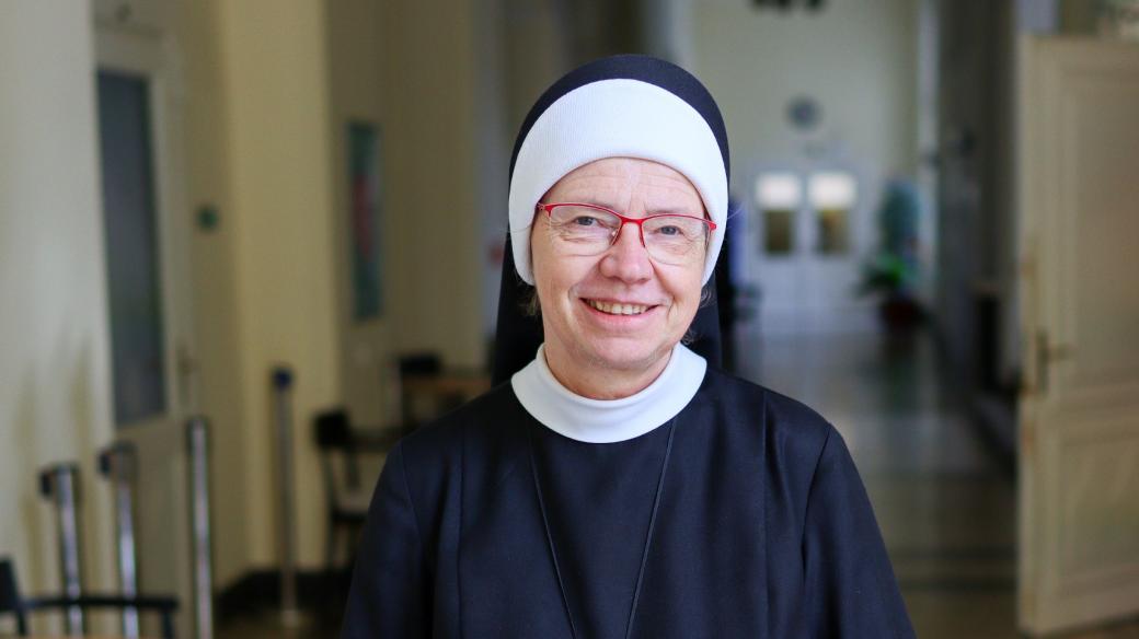 Sestra Angelika