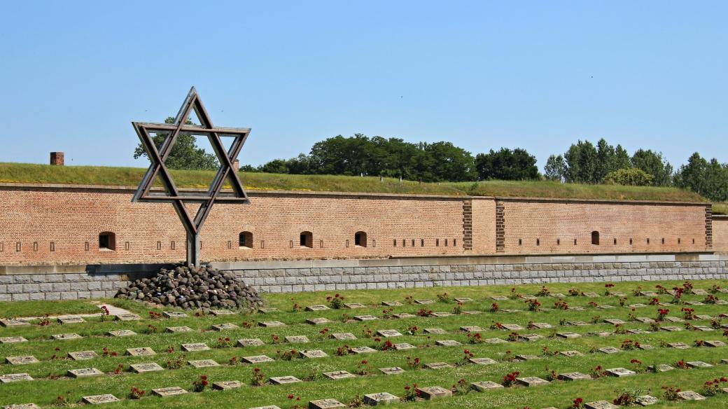 Památník v bývalém koncentračním táboře Terezín