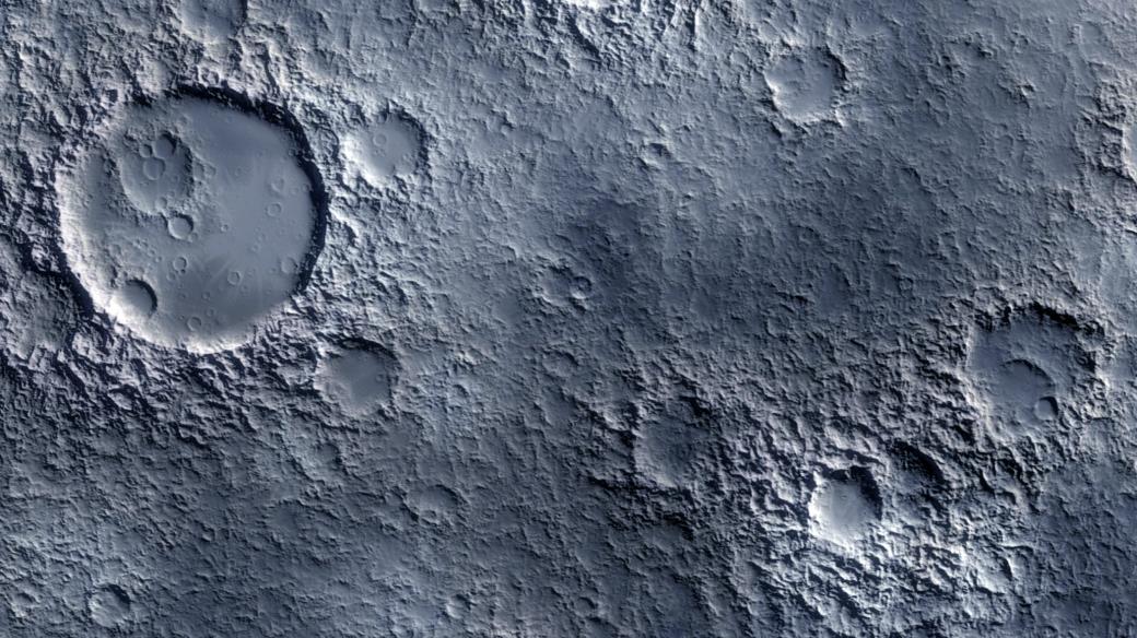 Krátery na povrchu Měsíce